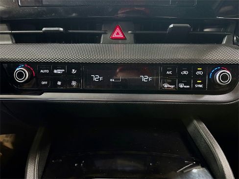 Used 2023 Kia Sportage LX image 22