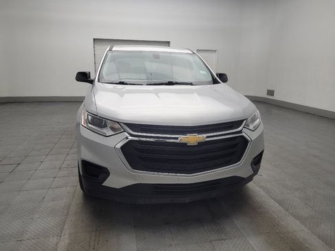 Used 2021 Chevrolet Traverse LS FWD image 14