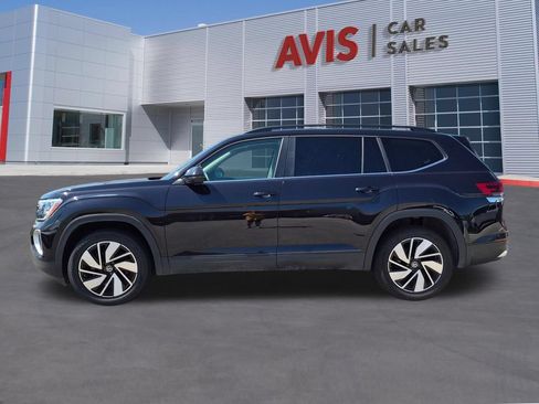 Used 2025 Volkswagen Atlas SE AWD/4WD image 10