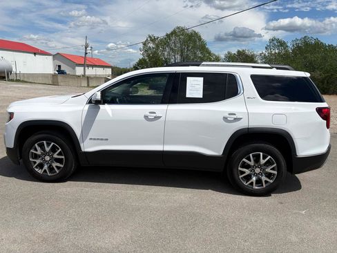 Used 2023 GMC Acadia SLT w/ Technology Package image 6