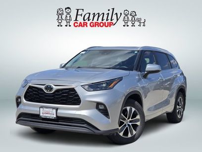 Used 2023 Toyota Highlander XLE
