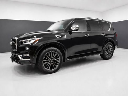 Used 2024 INFINITI QX80 Sensory w/ Cargo Package AWD/4WD image 2