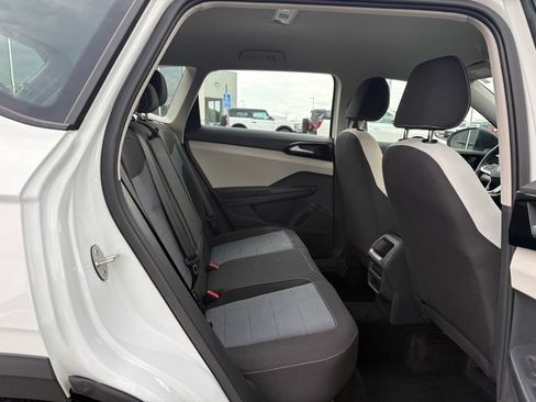 Used 2025 Volkswagen Taos S FWD image 19