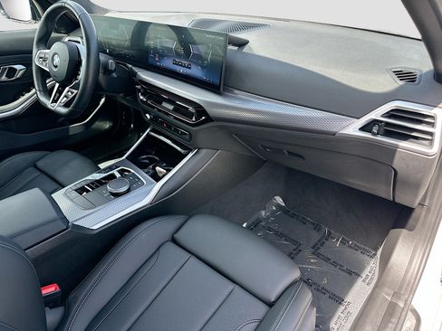 Certified 2025 BMW 330i Sedan w/ M Sport Package RWD image 30