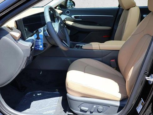 New 2026 Hyundai Sonata Limited FWD image 11
