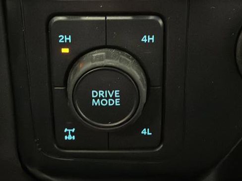 Used 2023 Ford F250 XL image 36