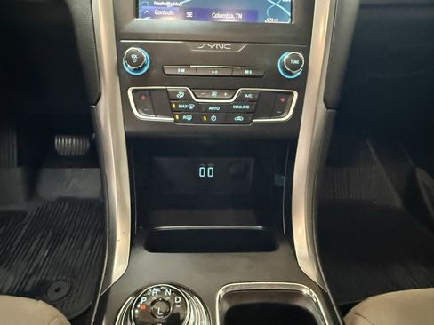 Used 2019 Ford Fusion S image 18