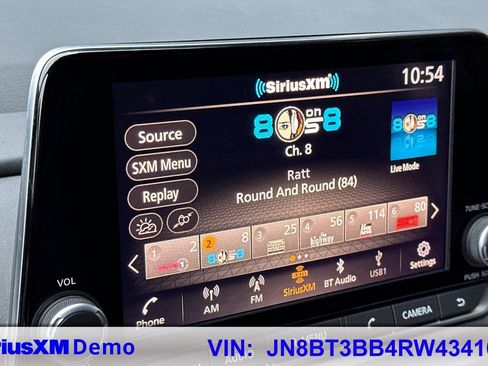 Used 2024 Nissan Rogue SV image 34