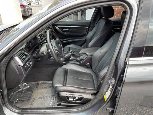 Used 2017 BMW 330i Sedan w/ Premium Package RWD image 11