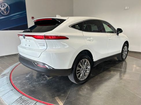 Used 2022 Toyota Venza Limited w/ Advanced Technology Package AWD/4WD image 6