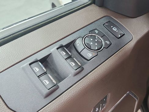 Used 2019 Ford F250 King Ranch w/ King Ranch Ultimate Package AWD/4WD image 40