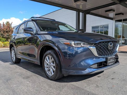 Certified 2024 MAZDA CX-5 AWD 2.5 S w/ Preferred Package image 3