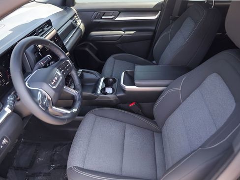 Used 2026 GMC Terrain Elevation w/ Black Edition FWD image 12