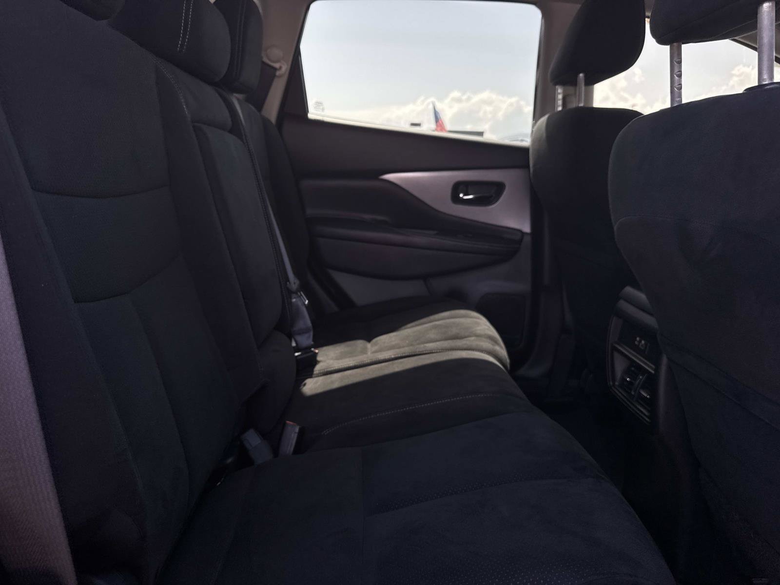 Used 2023 Nissan Murano S FWD image 11