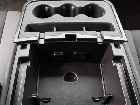 Used 2015 GMC Sierra 1500 SLE image 35