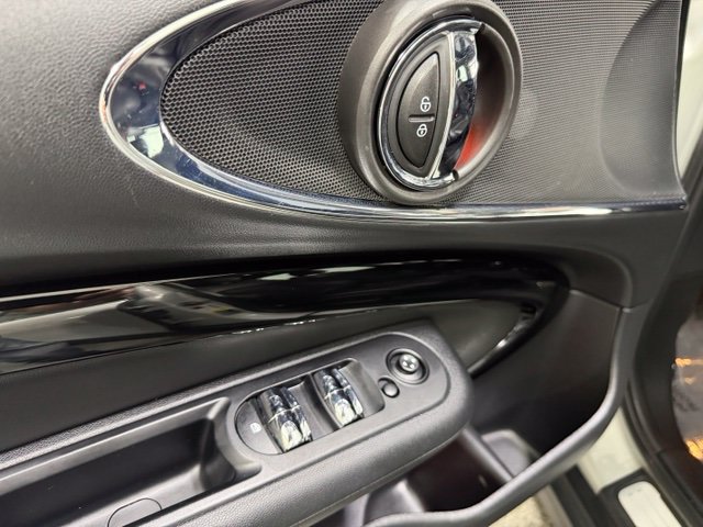 Used 2020 MINI Cooper Clubman S w/ Storage Package FWD image 19