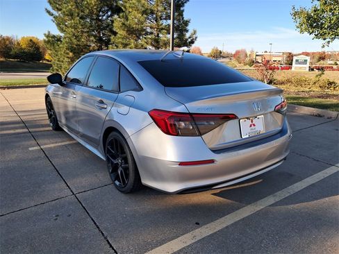 Used 2022 Honda Civic Sport image 13