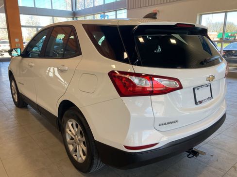 Used 2020 Chevrolet Equinox LS image 7