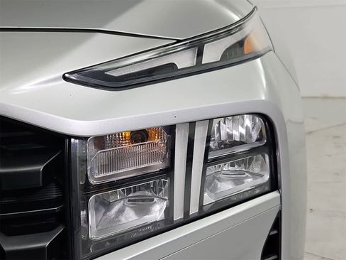 Used 2023 Hyundai Santa Fe SEL image 10