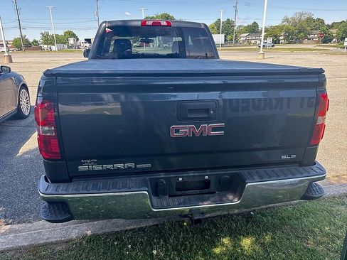 Used 2019 GMC Sierra 1500 SLE w/ SLE Value Package AWD/4WD image 7