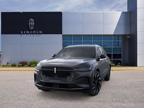 New 2026 Lincoln Nautilus Reserve w/ Jet Appearance Package AWD/4WD image 2