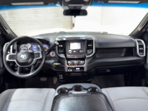 Used 2021 RAM 2500 Big Horn image 16