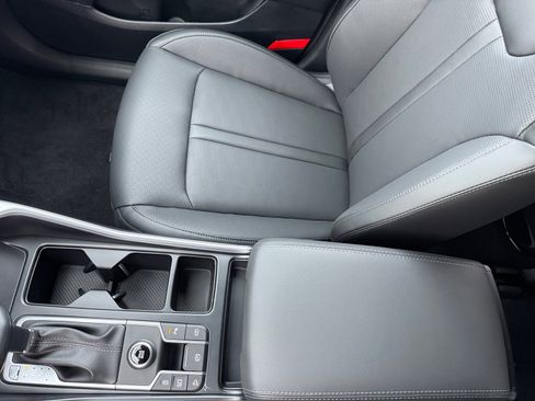 New 2026 Kia Sorento S image 14