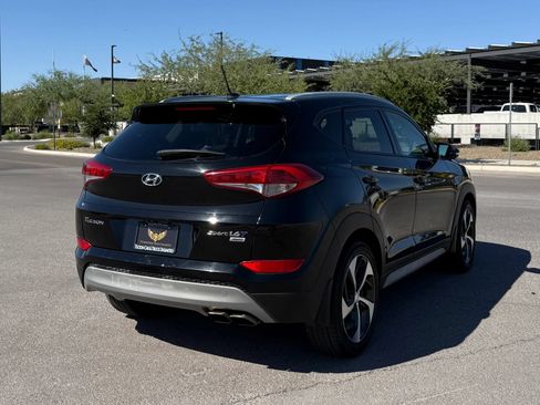 Used 2017 Hyundai Tucson Sport AWD/4WD image 4