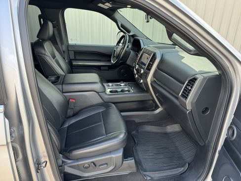 Used 2021 Ford Expedition Max XLT AWD/4WD image 28