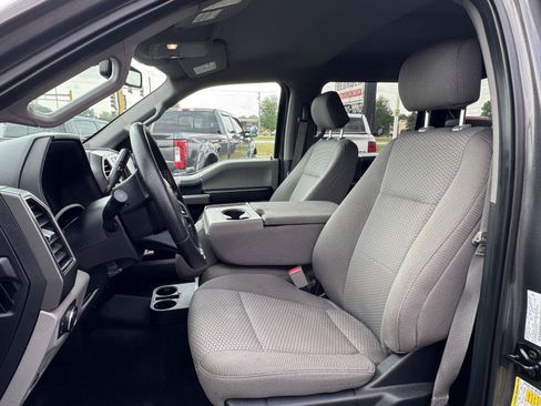 Used 2018 Ford F150 XLT w/ Equipment Group 302A Luxury AWD/4WD image 15