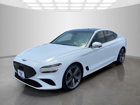 Used 2024 Genesis G70 3.3T Advanced w/ Sport Prestige Package RWD image 8