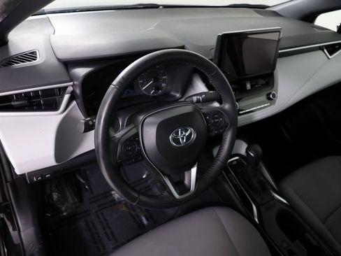 Used 2024 Toyota Corolla SE image 17