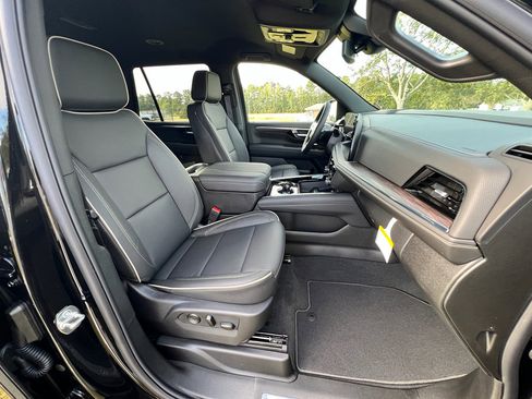 New 2026 Chevrolet Tahoe Premier image 30