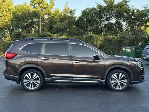 Used 2019 Subaru Ascent Touring AWD/4WD image 8