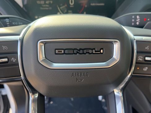 New 2026 GMC Yukon Denali w/ Sun & Power Step Package image 20