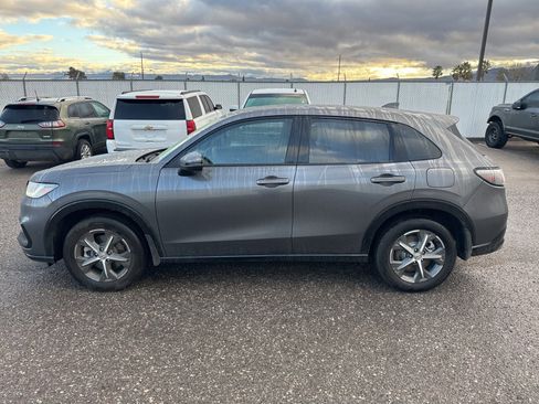 Used 2025 Honda HR-V EX-L image 8