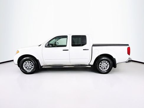Used 2017 Nissan Frontier SV image 5