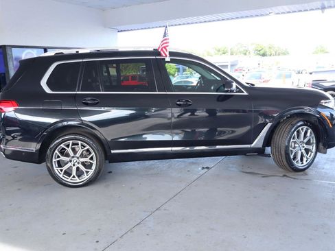 Used 2020 BMW X7 xDrive40i w/ Premium Package AWD/4WD image 4