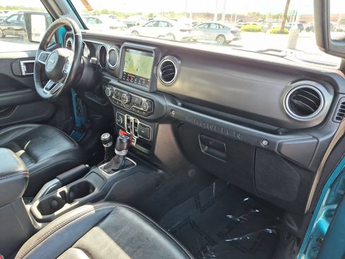 Used 2019 Jeep Wrangler Unlimited Rubicon AWD/4WD image 31