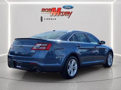 Used 2018 Ford Taurus SEL w/ Equipment Group 201A FWD image 4
