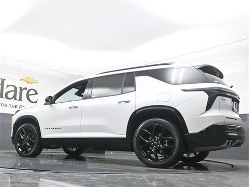 Used 2024 Chevrolet Traverse RS w/ LPO, Floor Liner Package image 55