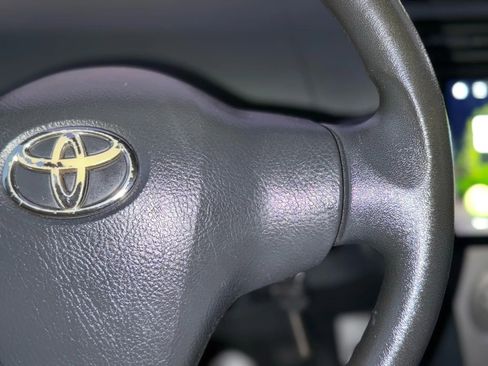 Used 2011 Toyota Yaris Sedan image 26