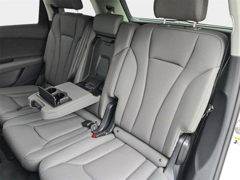 Used 2026 Audi Q7 3.0T Premium Plus w/ Premium Plus Package image 19