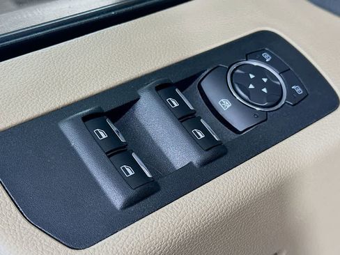 Used 2018 Ford F150 XLT w/ Equipment Group 302A Luxury image 30