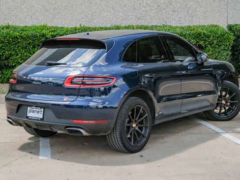 Used 2018 Porsche Macan image 8