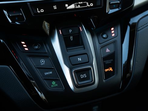 Certified 2026 Honda Odyssey Touring image 19