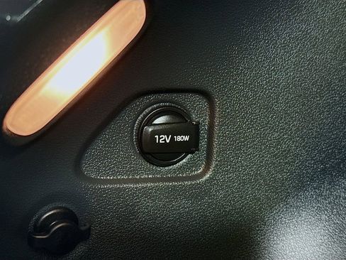 Used 2017 Hyundai Tucson SE image 30