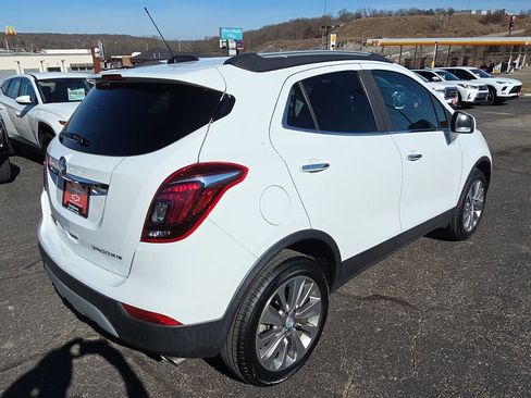 Used 2020 Buick Encore Preferred image 8
