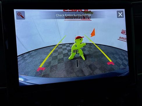 Used 2024 Jeep Grand Cherokee Limited image 7