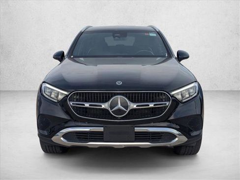 Used 2024 Mercedes-Benz GLC 300 GLC 300 image 2